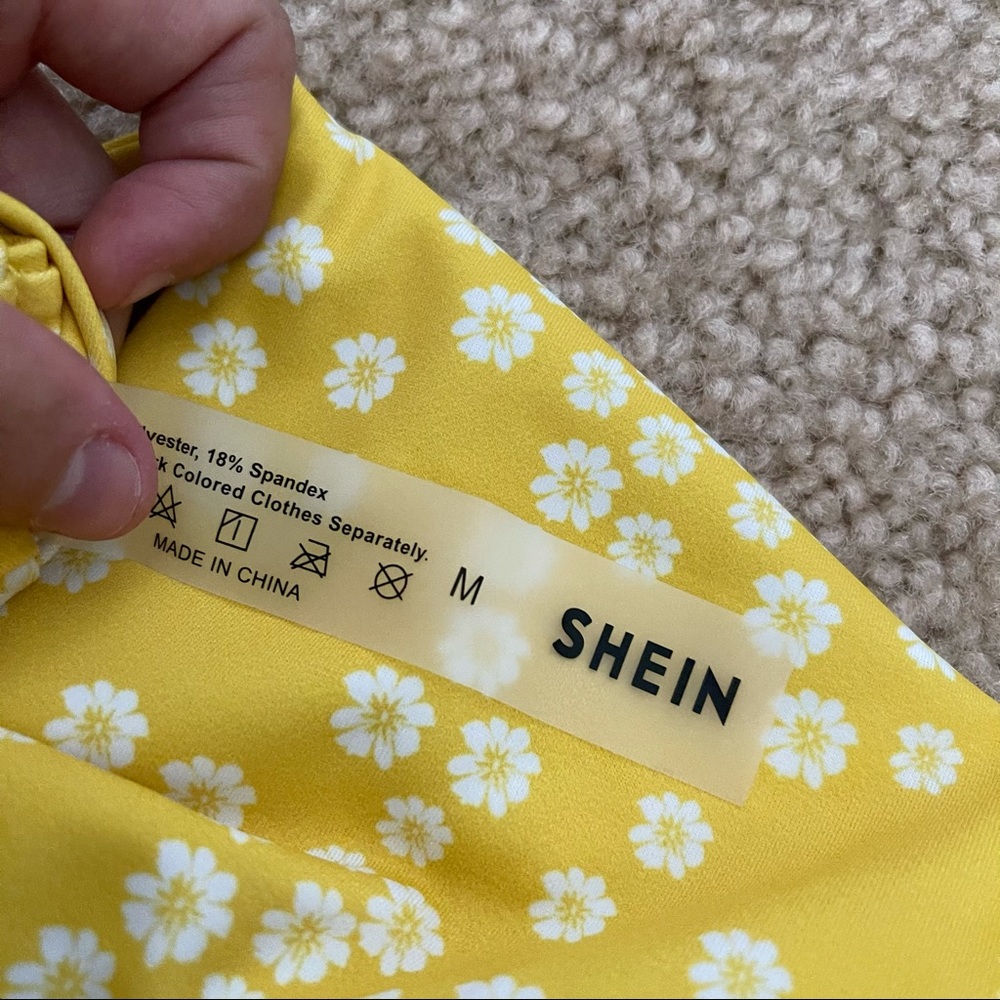 Shein bikini - Picture 2 of 2